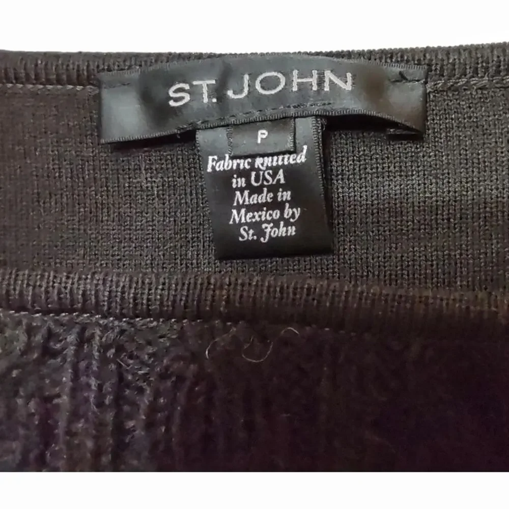 ST. JOHN Black Knit Sweater Loose Fitting Cap Sleeve Cable Knit Stretch Top Sz P